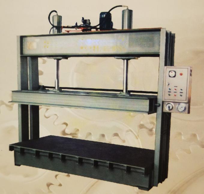 CE Sertifikası Ahşap Pres Makinesi Ağaç İşleme İçin Soğuk Pres Makinesi 220V 3