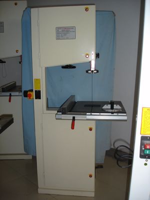 220V Şerit Testere Kesme Makinesi ISO 3HP Yatay Şerit Testere Hassasiyeti