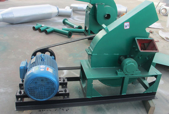 Kereste Dilimleyici Ağaç Yontma Makinesi 5.5HP Şube Parçalayıcı Öğütücü