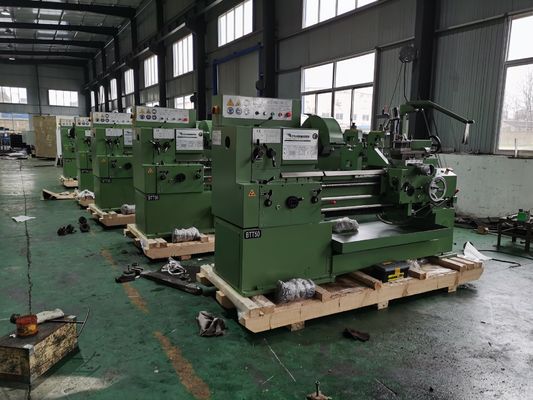 QL1320 Yatay Cnc Torna Yüzey Pürüzlülüğü Metal Boru İpliği Makinesi
