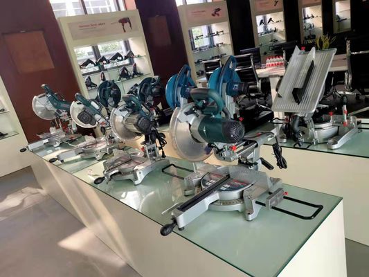 50Hz Metal Kesme Nibbler Pürüzsüz Kesme Elektrikli Metal Nibbler