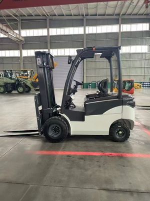 İşleminde Kolay Elektrikli Depo Küçük Çatal Araç